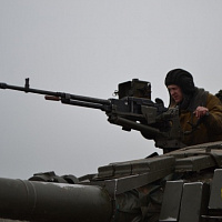 Взвод идет в учебный бой