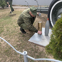 Субботник у артиллеристов