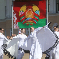 «Ганаруся роднымi сiмваламi»