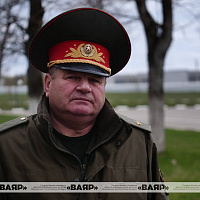 На плацу одного из соединений СЗОК прошёл торжественный ритуал чествования военнообязанных, проходивших сборы в апреле