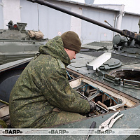 В рамках проверки боевой готовности в 19 омбр снимают с хранения вооружение и военную специальную технику