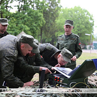 Сбор со специалистами радиосвязи и спутниковой связи Вооруженных Сил