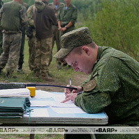 Военнослужащие 38 одшбр оттачивают мастерство в ходе преодоления водной преграды
