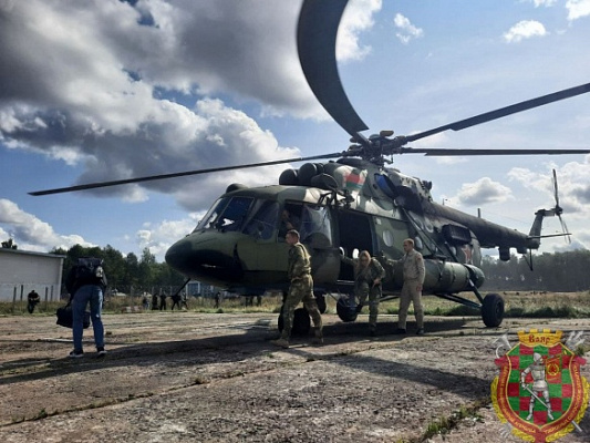 Блогеры уже в армии