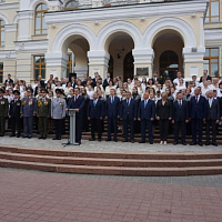 В Витебске состоялось торжественное поднятие Государственного флага Республики Беларусь