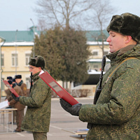 Гвардейцы произнесли слова клятвы на верность Родине