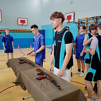 Заключительный этап этапа военно-спортивной игры «Аты-баты, буду солдатом»