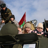 С праздником, защитники Отечества!