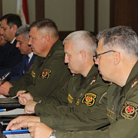 В целях международной и региональной безопасности