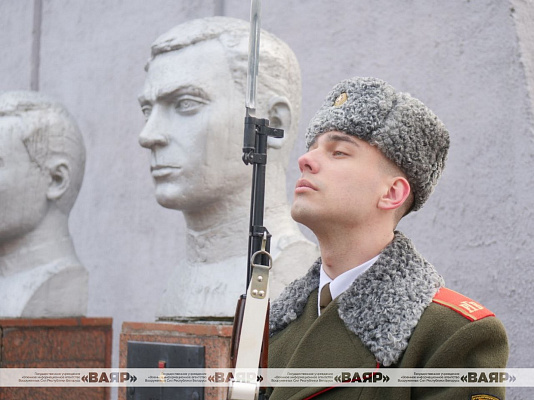 На мемориале «Боевой путь гвардейцев 120-й стрелковой дивизии» прошёл торжественный митинг