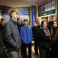 Школьники посетили 103 овдбр