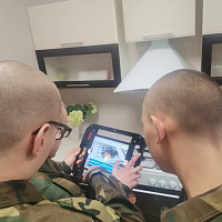 В целях обучения требованиям безопасности