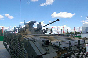 Восемь модернизированных БМП поступило на вооружение танковой дивизии ЦВО в Челябинской области