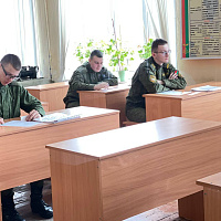Курсанты 72 ОУЦ сдают экзамены по специальной подготовке