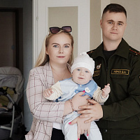 В Могилевском гарнизоне военнослужащим вручили ключи от арендных квартир