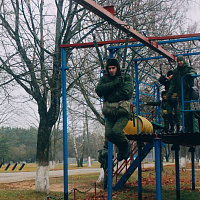 Новобранцы готовятся к первому прыжку