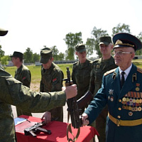 Ритуал вручения  оружия и закрепления техники