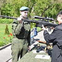 Торжественный митинг, посвящённый очередной годовщине Победы