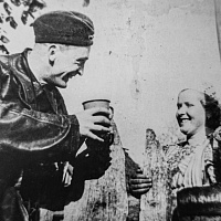 Почему Западная Беларусь встретила Красную Армию цветами