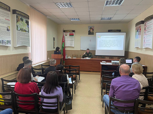 Рабочая встреча должностных лиц управления жилищного обеспечения и эксплуатационных управлений