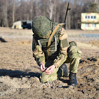 Занятия по инженерной подготовке с военнослужащими 38 одшбр