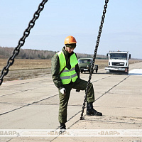 Состязания по скоростному восстановлению  участка взлётно-посадочной полосы