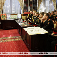 Суворовцы Минского СВУ встретились с парламентариями