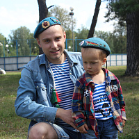 Военнослужащие 5-й отдельной бригады специального назначения ярко встретили свой профессиональный праздник