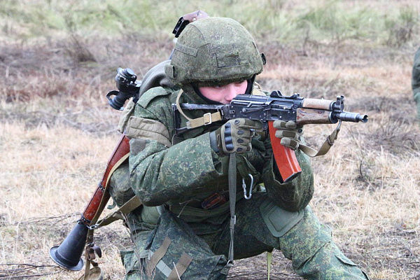 Ротное тактическое учение одного из подразделений 11-й отдельной гвардейской механизированной бригады