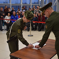 Военную присягу приняли новобранцы спортивной роты