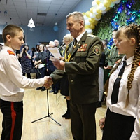 Заветные алые погоны