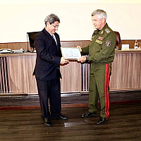 Военная академия приняла почётных гостей