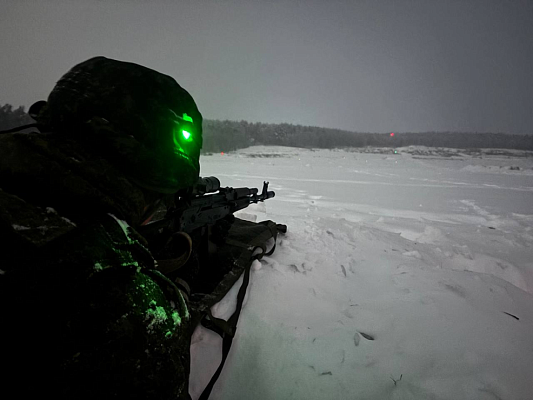 Занятия по огневой подготовке с военнослужащими 120 омбр