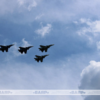 Плановые полеты на аэродроме 61иаб