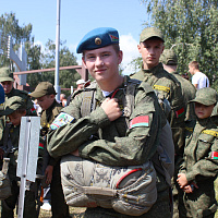 Военнослужащие 5-й отдельной бригады специального назначения ярко встретили свой профессиональный праздник