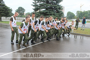 Праздник военного спорта