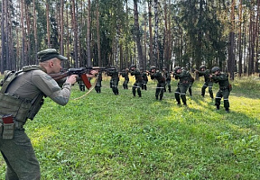 Практические занятия курсантов в Военной академии Республики Беларусь