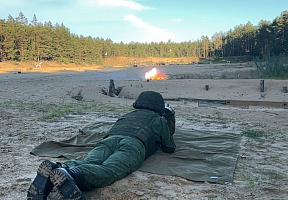 Курсанты военно-транспортного факультета в БелГУТ выполнили упражнение учебных стрельб