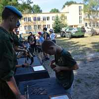 В гостях у брестских десантников
