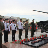 Почтили память 