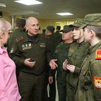 Военнослужащие 72 ОУЦ посетили Борисовское кадетское училище Минской области