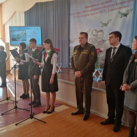 Пионерской дружине присвоено имя летчиков-героев, погибших в Барановичах