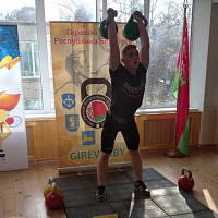 Завершился Открытый столичный кубок по гиревому спорту 