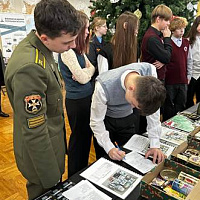 Курсанты военного факультета в ГрГУ провели профориентацию