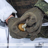 Плановые занятия по предметам боевой подготовки с гвардейцами 19 омбр