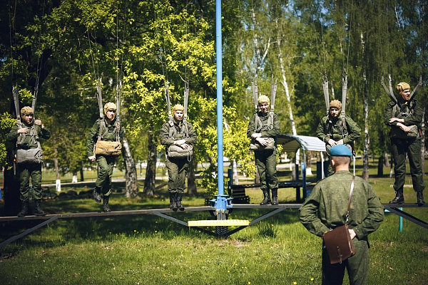 Занятия с новым пополнением 5-й отдельной бригады специального назначения