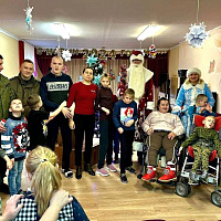 Время новогодних чудес шагает по стране вместе с акцией «Наши дети»