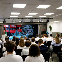 Военнослужащие 36 дмостбр провели урок для школьников на тему «Нам есть чем гордиться, нам есть, что беречь»