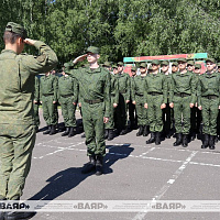 Новобранцы 30 ождбр осваивают азы военной науки