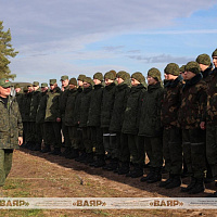 Военнослужащие ВВС и войск ПВО присоединились к республиканской акции «Дай лесу новае жыццё»